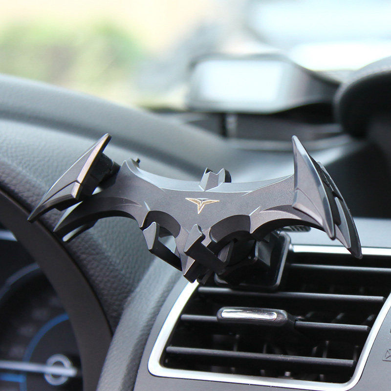 Car Mobile Phone Holder – Batman-Inspired Dashboard Gravity Stand